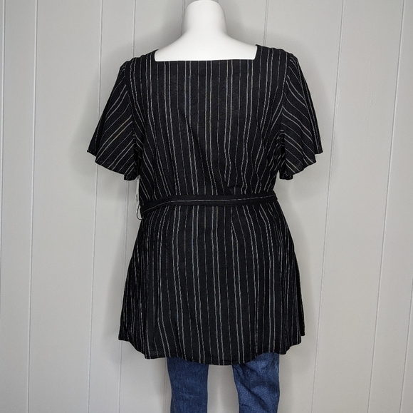 ✨3/$15 NWT A.N.A black white button up tunic top 0X - Picture 4 of 8